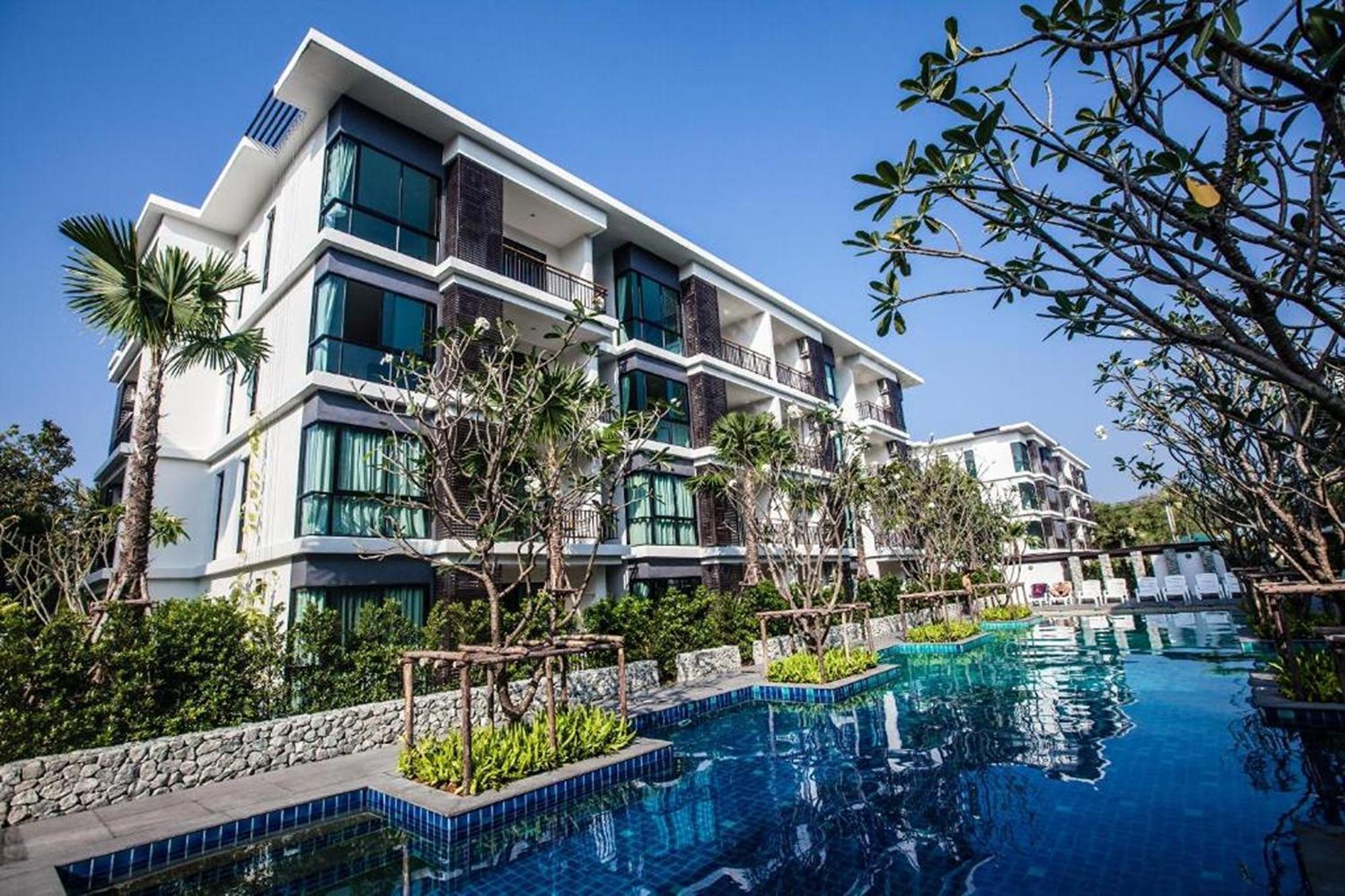 The Title Beach Front Rawai Exterior photo
